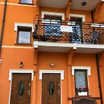 Δωμάτια σε οικογενειακή κατοικία I Chaton *